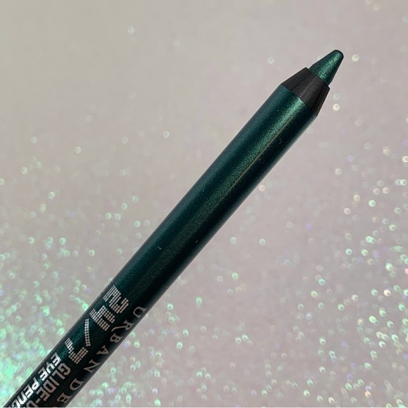 Urban Decay Eyeliner Pencil Overdrive NWOB - Picture 5 of 5